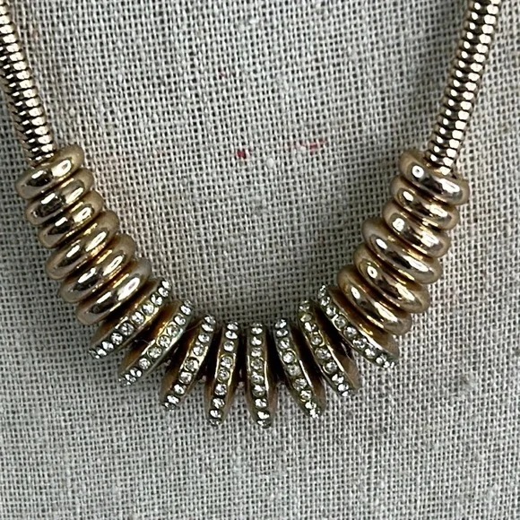 Vintage JJH for Avon Necklace - Picture 2 of 11